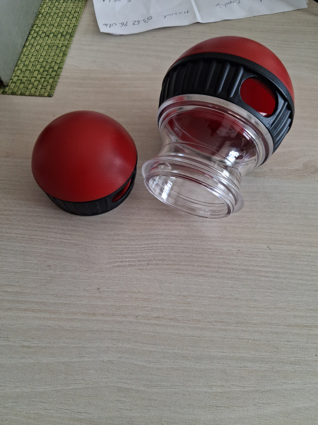 🐾 Jouet Distributeur de Friandises – Amusement & Récompense en continu